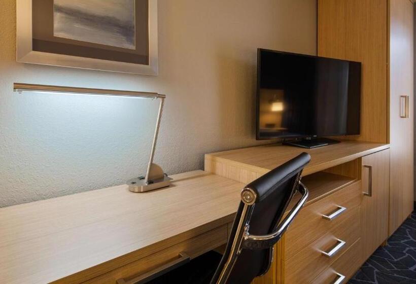 带大床的标准间, Best Western Eau Claire South