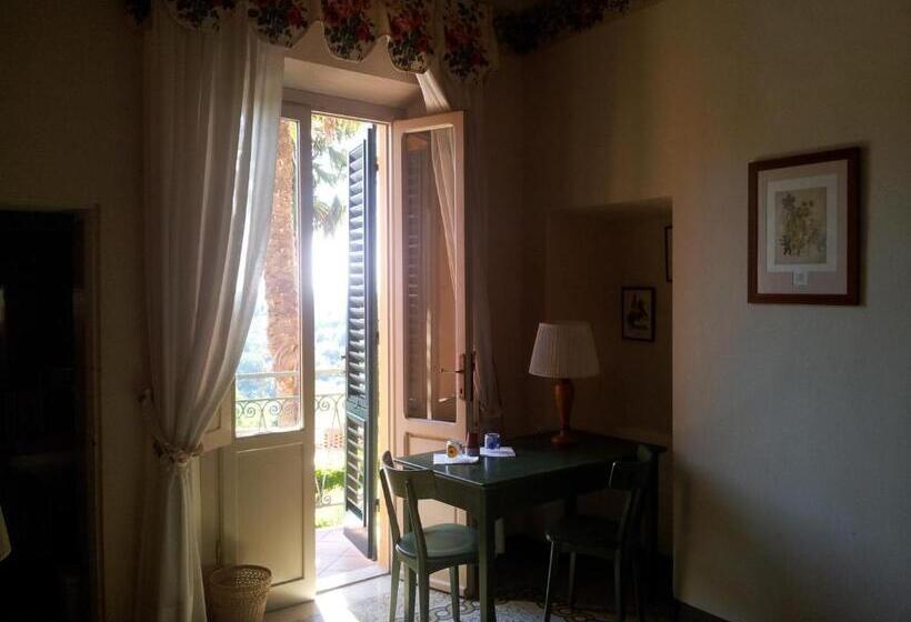 Кровать в Общей Комнате, Soggiorno Dimora Del Grifo