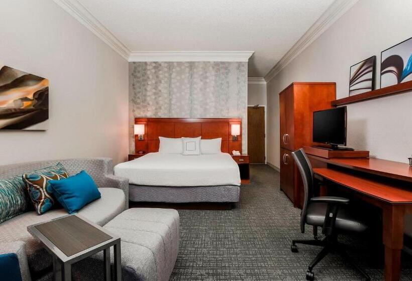 Номер Deluxe Кровать Кинг, Courtyard By Marriott Orlando Lake Mary North