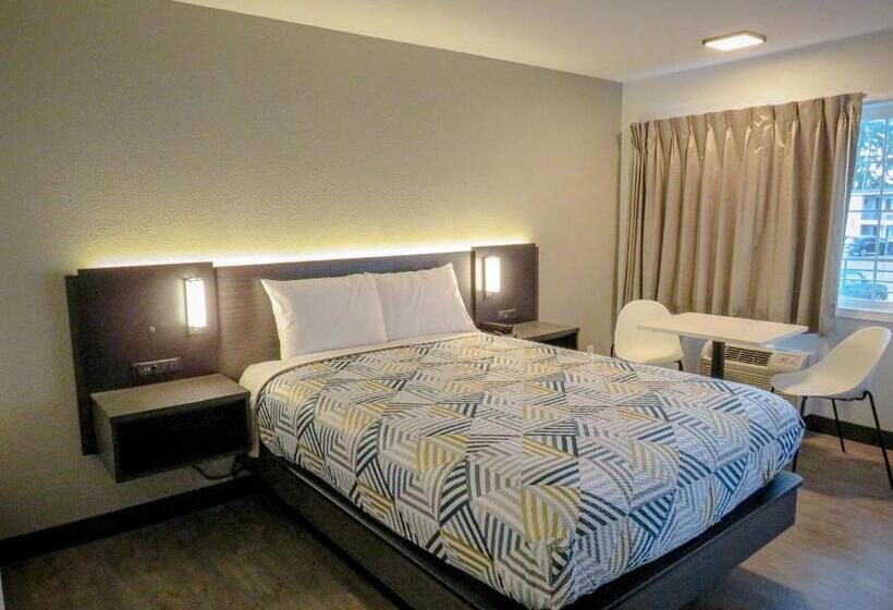 Номер Стандарт Адаптированный для Инвалидов, Motel 6 Tigard, Or   Portland Southwest