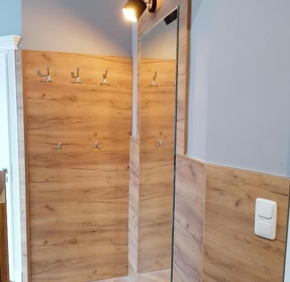استودیوی استاندارد با چشم‌انداز شهر, Golden Star  Premium Apartments