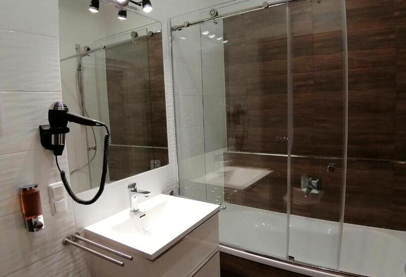 آپارتمان 1 خوابه با بالکن, Golden Star  Premium Apartments