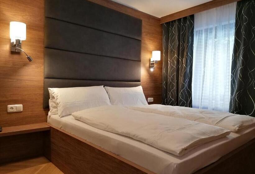 آپارتمان 1 خوابه اینتریور, Golden Star  Premium Apartments