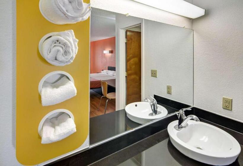 Номер Стандарт, Motel 6lindale, Tx