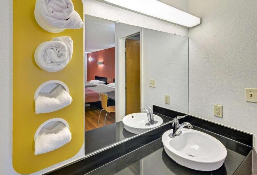Номер Стандарт Адаптированный для Инвалидов, Motel 6lindale, Tx