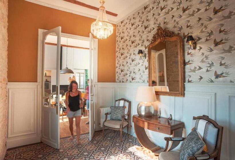 Вилла 1 Спальня Вид на Сад, Chai Du Chateau De Morteuil