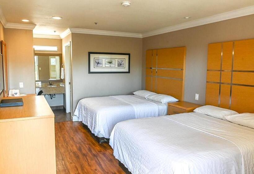 Номер Стандарт, Days Inn By Wyndham San Francisco S/oyster Point Airport
