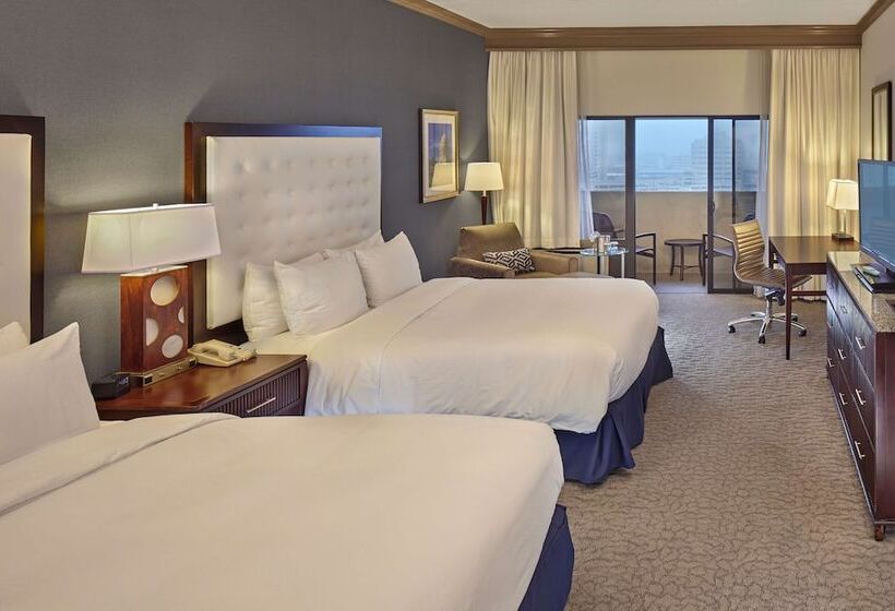 Номер Executive, Doubletree By Hilton Little Rock