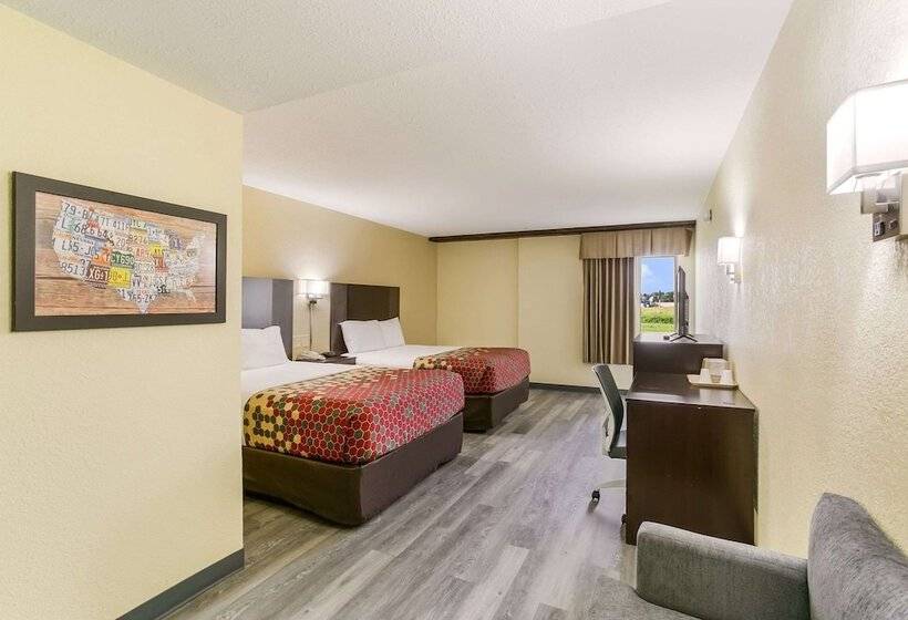 带2个双人床的标准工作室, Inn At York