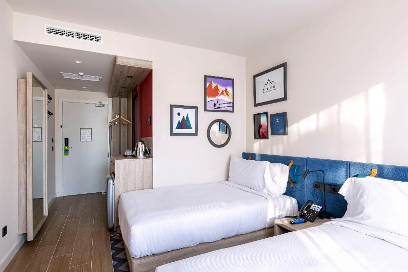 Номер Стандарт, Hampton By Hilton Alcobendas Madrid