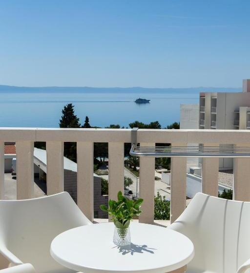 Апартаменты 1 Спальня Вид на Море, Aparthotel Flora