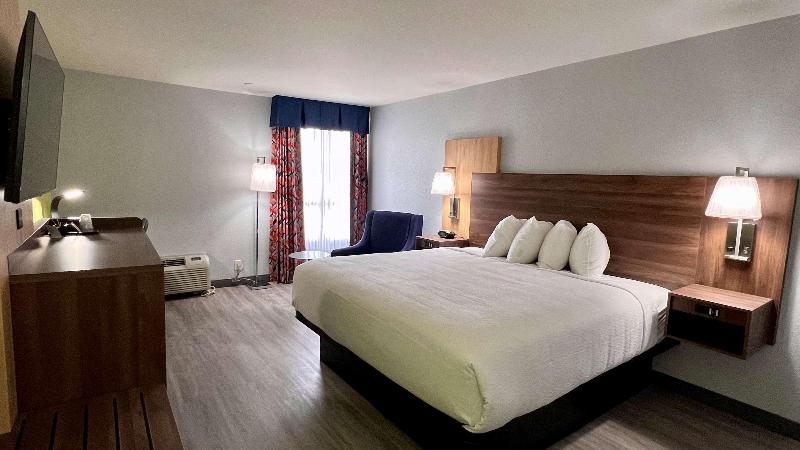 Стандартный Номер Кровать Кинг, Best Western Plus St. Louis Westwestport