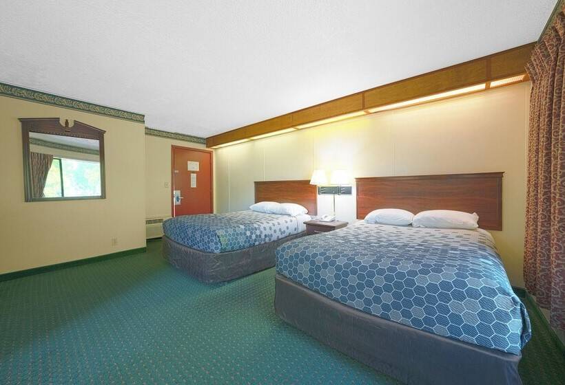 Номер Стандарт 2 Двуспальные Кровати, Broadway Inn Portland Downtown