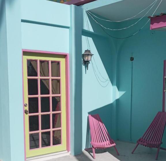 Люкс Боковой Вид на Море, Barefoot Beach Belize