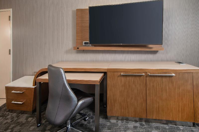 Номер Стандарт, Reddoorz Near Binus Anggrek 2