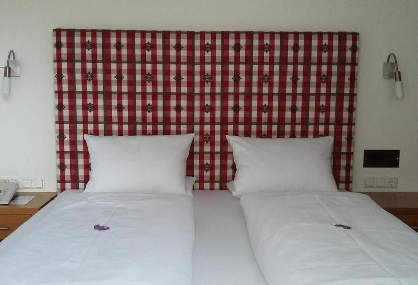 Quarto standart com varanda, Garni Erler