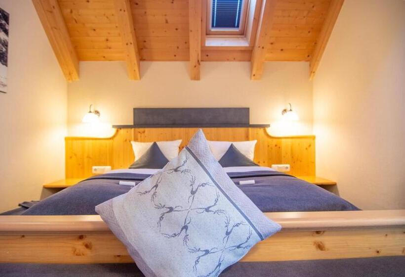 Семейный Номер, Garni Alpenhof
