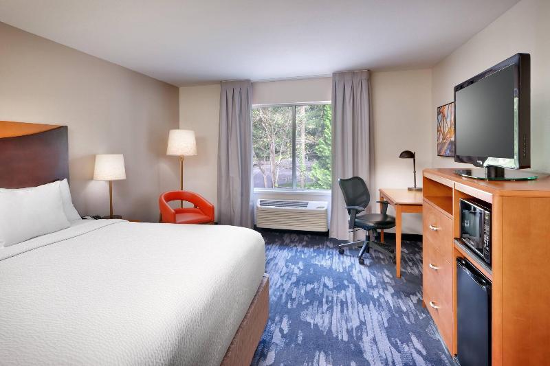 Люкс Кровать Кинг, Fairfield Inn & Suites Seattle Bellevue/redmond