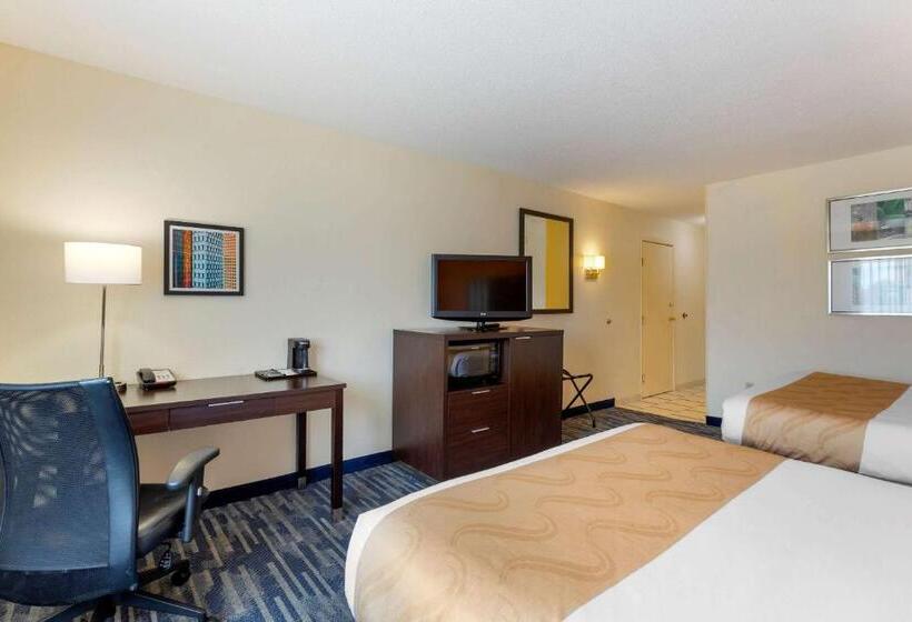 Номер Стандарт, Quality Inn & Suites Keokuk North