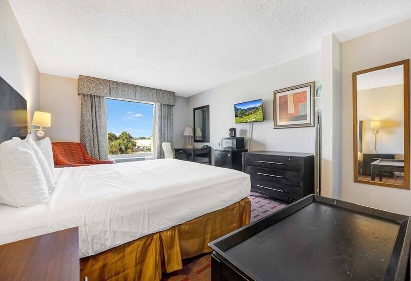 Номер Стандарт 2 Двуспальные Кровати, Super 8 By Wyndham Orlando Near Florida Mall