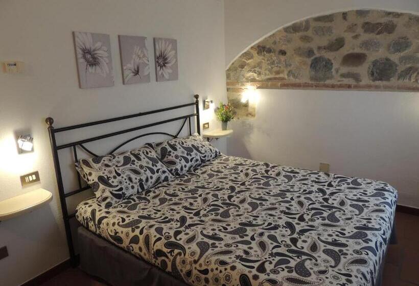 Апартаменты 3 Спальни, Agriturismo Il Cavallino Saturnia