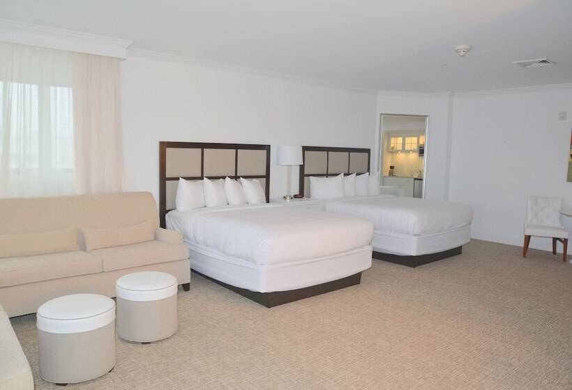 Family Suite, Icona Avalon