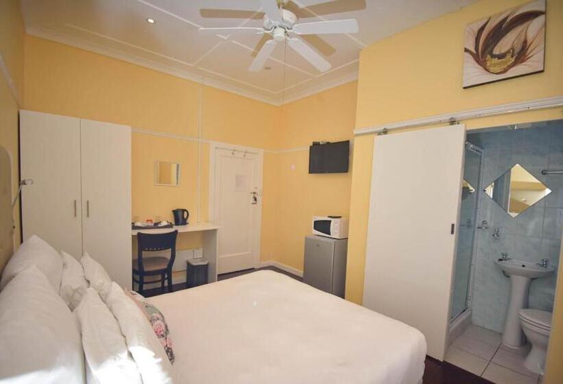Номер Deluxe, Kwazi Guest House