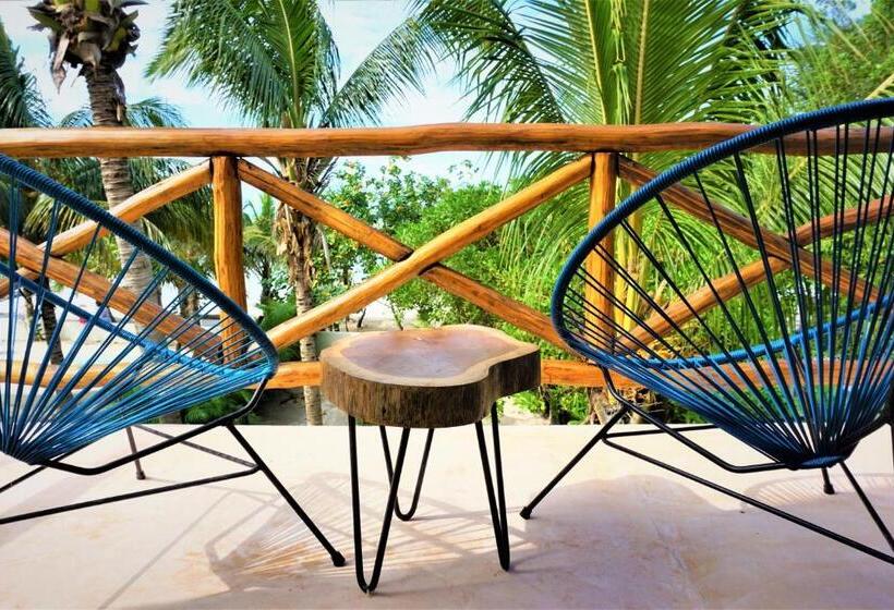 ２ダブルベッドのスタンダードルーム, La Puerta Azul Beachfront  Adults Only