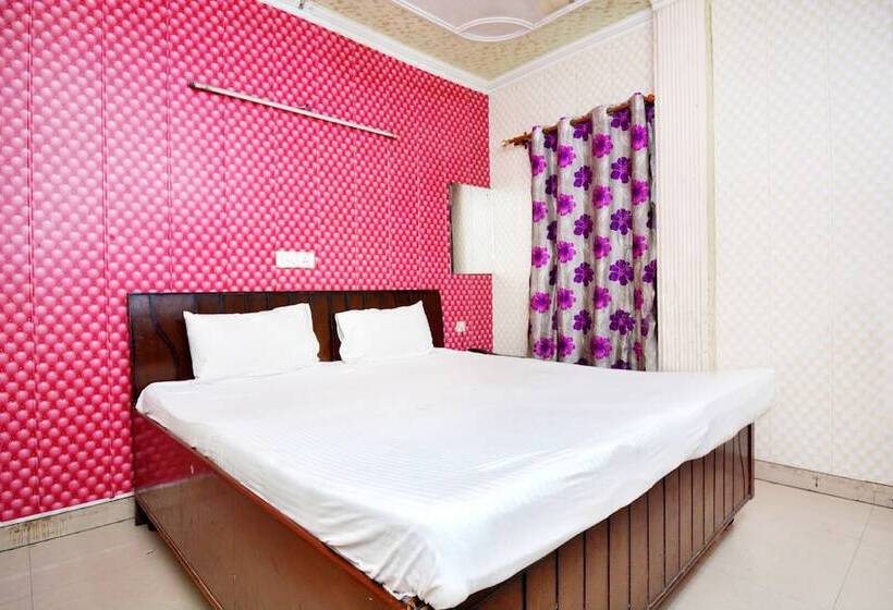 اتاق استاندارد, Spot On 37308 Hotel Citi Inn3