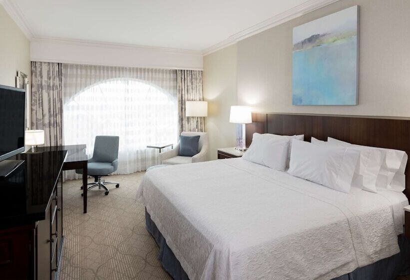 Номер Стандарт, Hampton Inn & Suites Charlotte/south Park At Phillips Place
