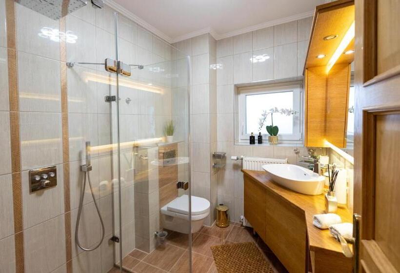 豪华房间, Balaton Fantasy Villa