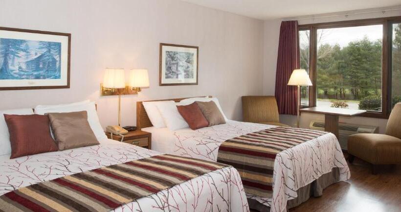 디럭스 룸, Highland Manor Inn