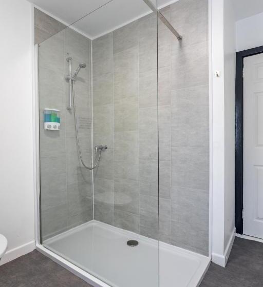 Трехместный Номер Комфорт, Castlereagh Guest House