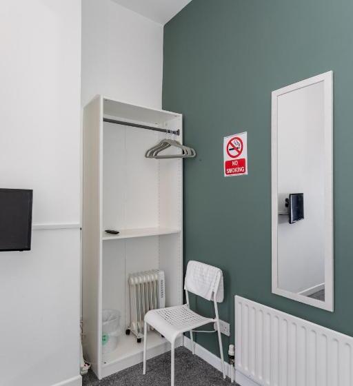 Номер Стандарт, Castlereagh Guest House