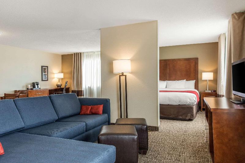 Люкс, Comfort Inn La Porte