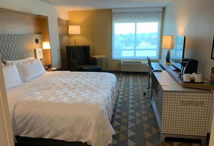 غرفة قياسية سرير كينج, Holiday Inn Martinsburg, An Ihg