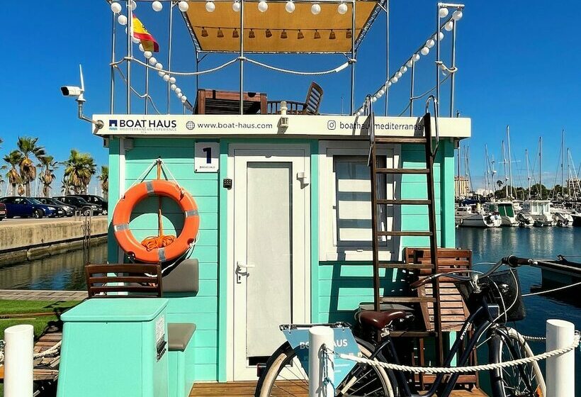 خانه 1 خوابه, Boat Haus Mediterranean Experience Alcaidesa  La Linea