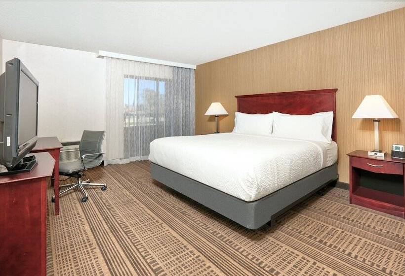 Люкс, Holiday Inn & Suites Santa Maria, An Ihg