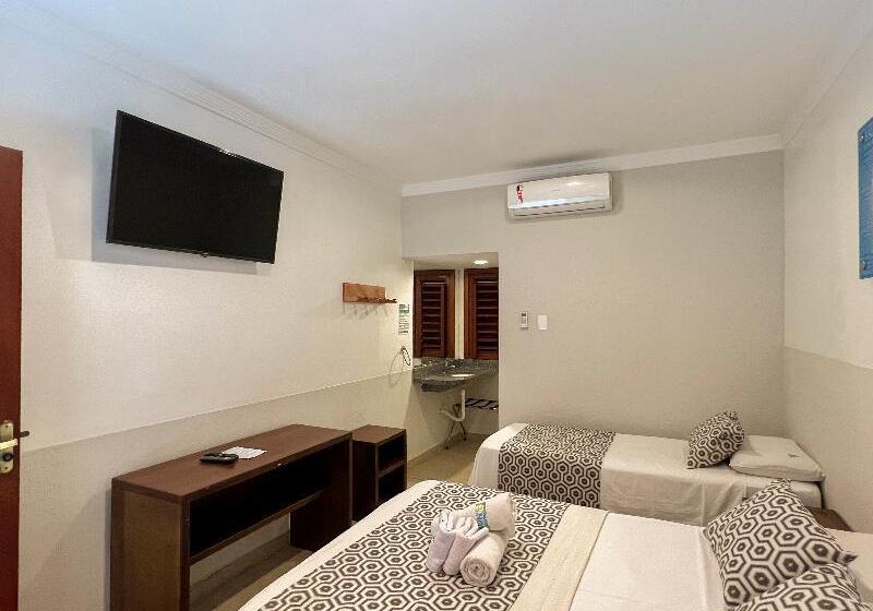 스위트 킹사이즈 침대, Holiday Inn Express Irwin Pa Tpk Exit 67, An Ihg