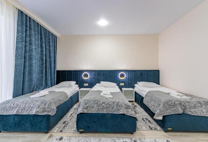غرفة سوبيريور ثلاثية, Elena Spa Resort
