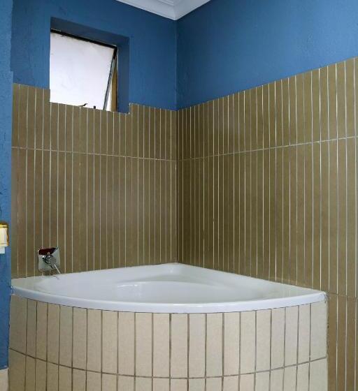 Трехместный Номер Deluxe, Malkia Trees Lodge