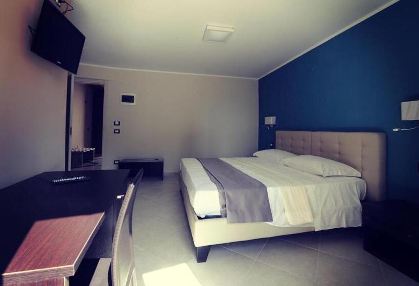 Cameră Deluxe cu Vedere la Mare cu Balcon, Guest House San Domenico