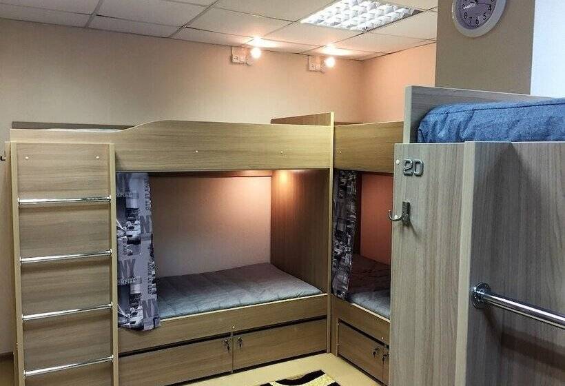 غرفة أساسية فردية, Horoshy Hostel