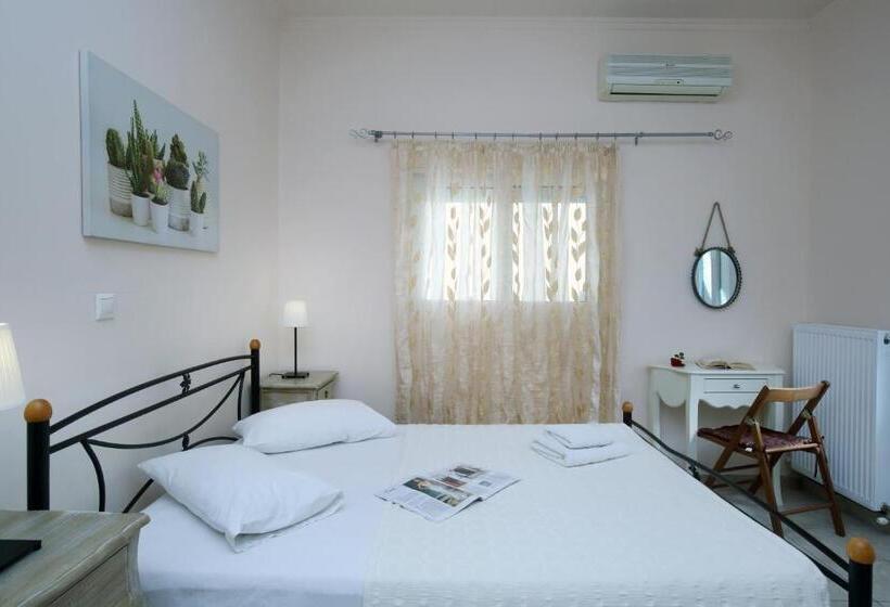 스탠다드 스튜디오, Apartments Avra