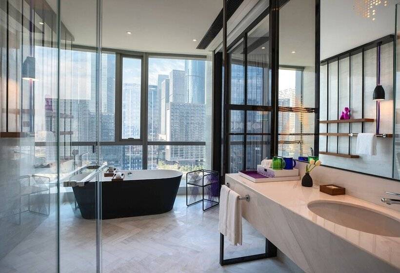 Номер Executive, Renaissance Nanning