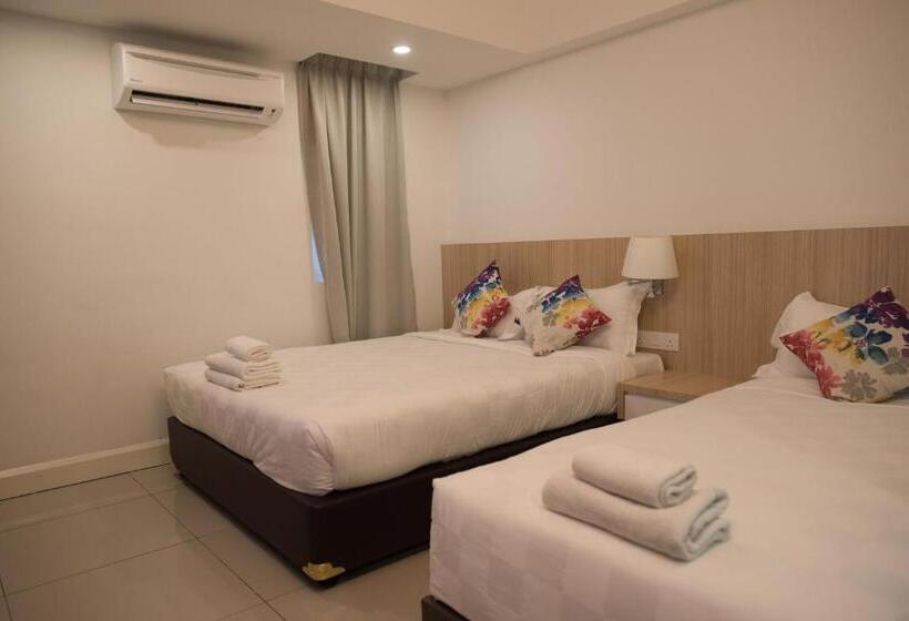 اتاق خانوادگی, Mornington Hotel Waterfront Lumut