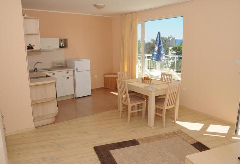 شقة دور أخير غرفة نوم واحدة, Yassen Holiday Village
