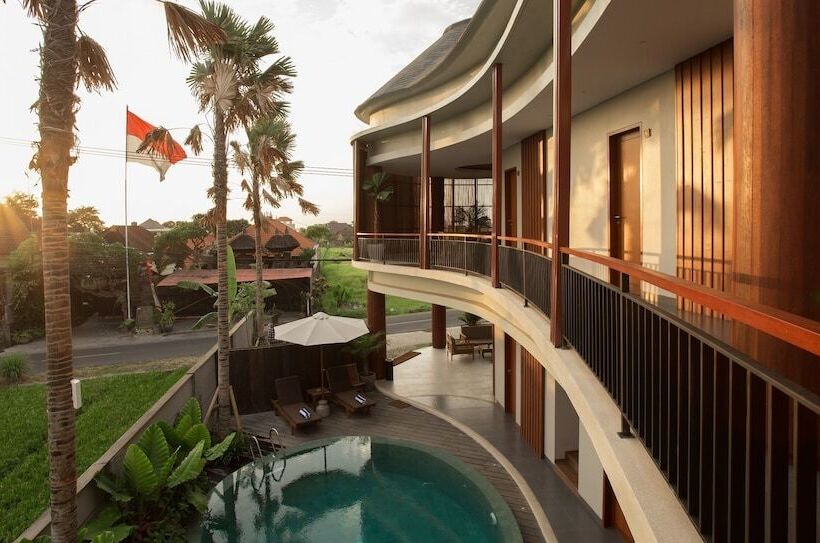 Номер Deluxe, Curve House Umalas
