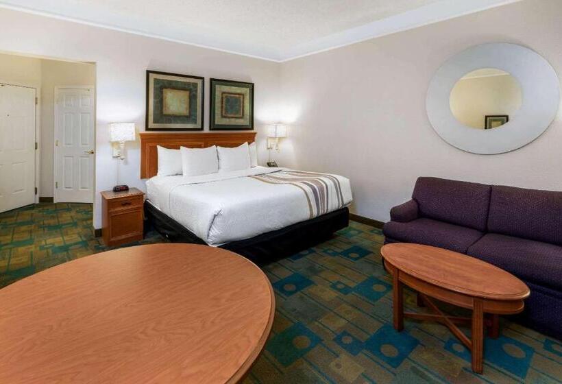 이그제큐티브 룸 킹사이즈 침대, La Quinta By Wyndham Phoenix West Peoria