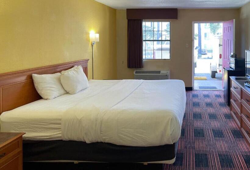Номер Стандарт Кровать Кинг Адаптированный для Инвалидов, Motel 6 Huntsville Al University Dr